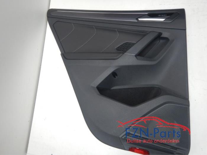 VW Tiguan 5NA R-Line Leer Deurpanelen Dynaudio Speakerset