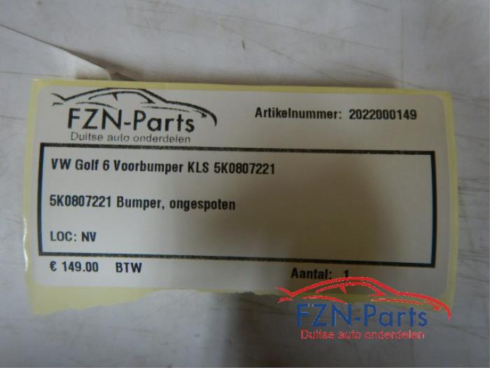 Voorbumper Volkswagen Golf (22720845)