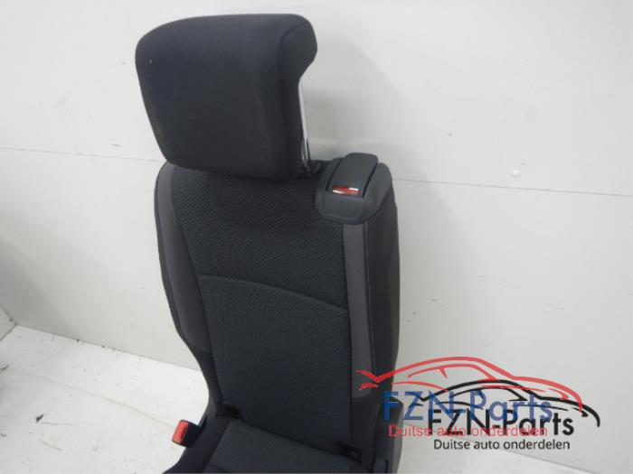 Stoel achter Volkswagen Touran (22740477)