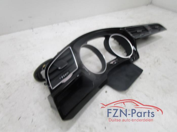 VW Touran 5TB Dashboard Inleg Hoogglans Zwart