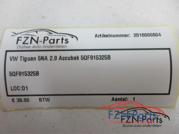 VW Tiguan 5NA Accubak