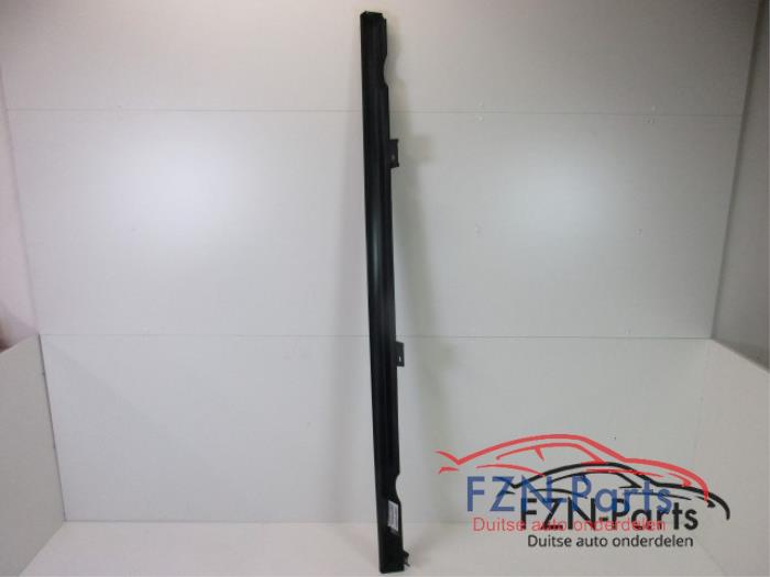 VW Golf 7 R R20 R-Line Sideskirt Links LI7F Urano Grey