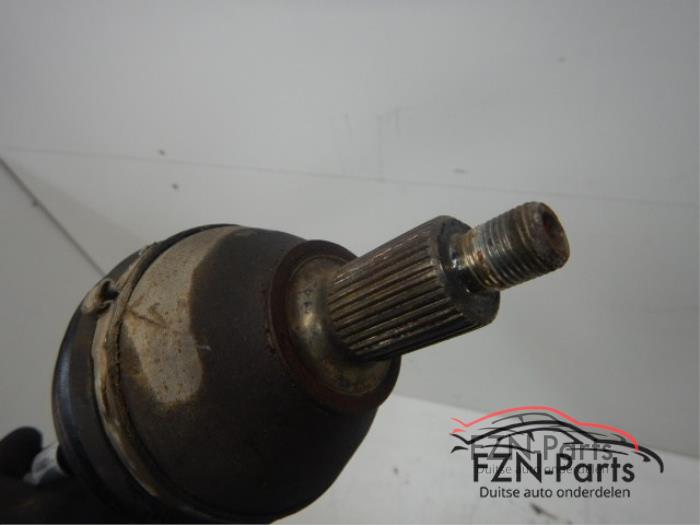 VW Polo 2G Aandrijfas Links-Voor