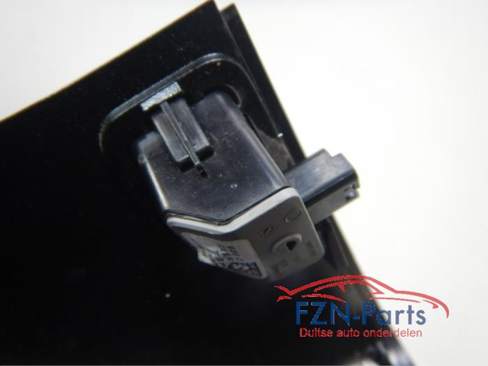 Audi A3 8V Sportback Spiegelkap Links Side Assist LY9T