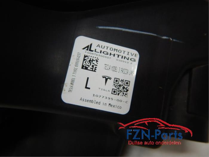 Mistlamp links-voor Tesla Model 3 (22736115)