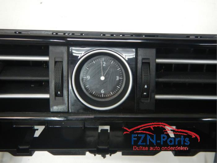 VW Passat B8 Luchtrooster Dashboard midden