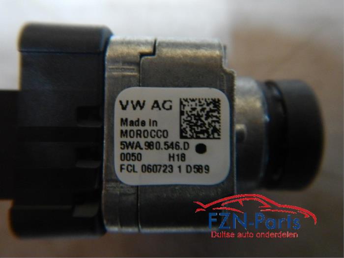 VW Golf 8 Camera Achteruitrijcamera