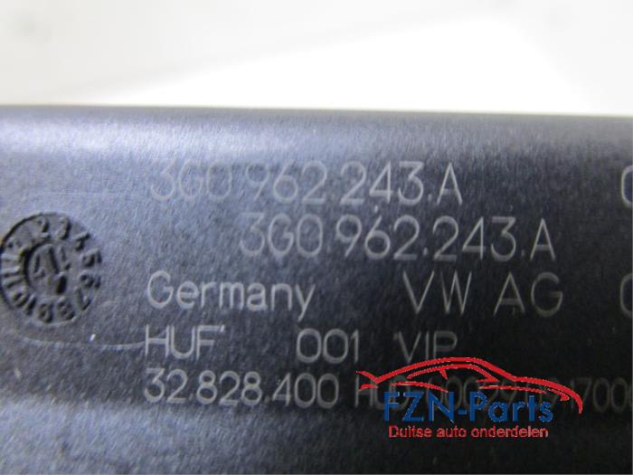 Module achterklep motor Volkswagen Touran (22744036)