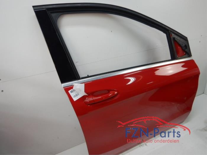 Portier 4Deurs rechts-voor Mercedes B-Klasse (22723100)