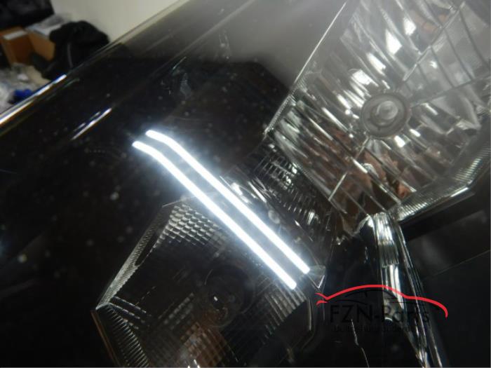 VW Caddy 2K Koplamp Links Halogeen H7