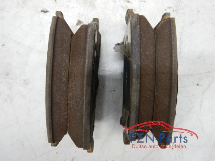 Remschijf + blok voor Audi A5 (22740698)