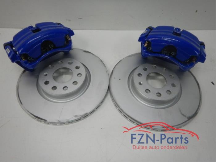 VW Golf 7 GTE Remklauw Remschijf Remset Voorzijde NIEUW 1.0 TSI 124239 01-11-2016 01-08-2020
2.0 GTI 106229 01-11-2013 01-07-2017
1.4 TSI MultiFuel 106414 01-12-2013 01-07-2018
2.0 GTI Clubsport S 120193 01-09-2016 01-03-2017
2.0 GTI TCR 135622 01-11-2018 01-08-2020
1.6 TDI 4motion 59289 01-01-2013 01-03-2017
1.2 TSI 57456 01-11-2012 01-03-2017
1.4 GTE HYBRID 143508 01-07-2019 01-08-2020
1.6 107945 01-05-2014 01-07-2017
2.0 GTI Clubsport 118645 01-02-2016 01-03-2017
2.0 GTD 59120 01-04-2013 01-08-2020
2.0 TDI 4motion 57461 01-11-2012 01-08-2020
1.4 TSI 105911 01-05-2014 01-08-2020