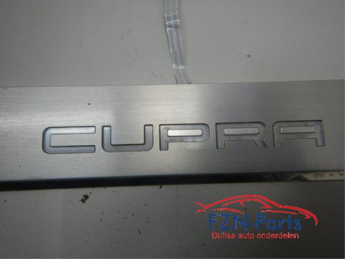Cupra Leon Inleg Verlichte Dorpellijst Set