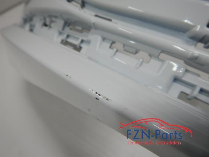 VW Golf 8 Voorbumper LC9A Pure White Highline