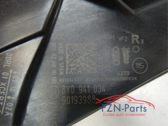 Audi A3 8Y VOLLED Koplamp Rechts