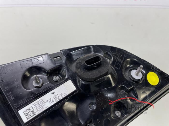 Achterlicht rechts Tesla Model Y (22838019)