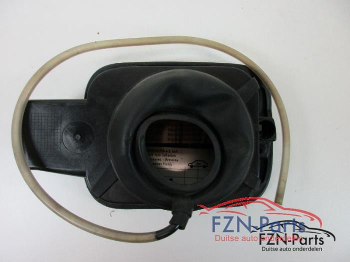 Tank Klep Volkswagen Jetta (22728271)