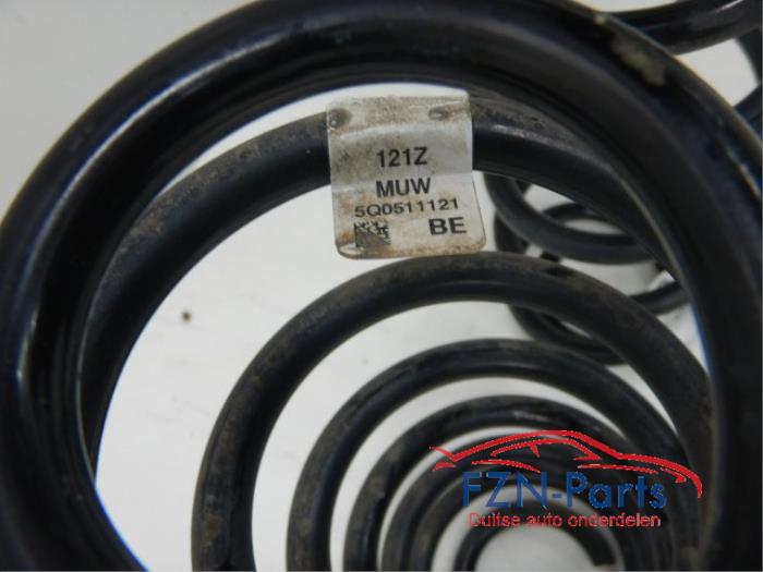 Veerschroef voor Volkswagen T-Roc (22742355)