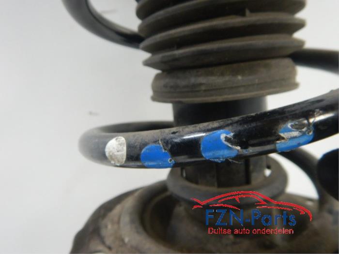 VW Polo 2G Wielophanging Fusee Veerpoot Rechts-Voor