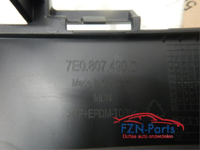 Bumper mistlamp Volkswagen Transporter (22742979)