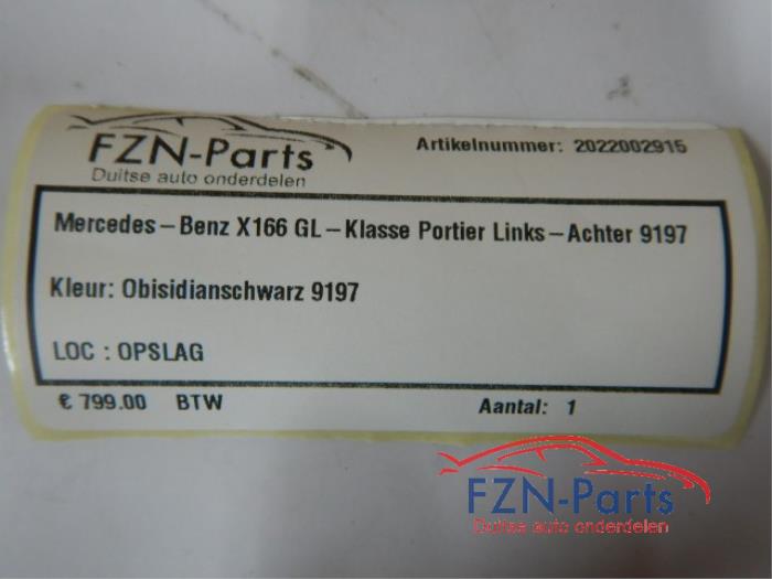 Portier 4Deurs links-achter Mercedes GL-KLASSE (22723633)