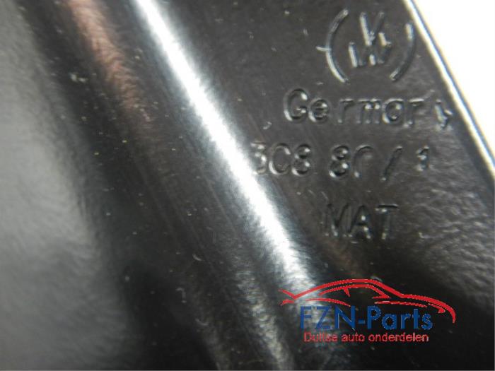 VW Passat CC Bumperbalk Voorzijde