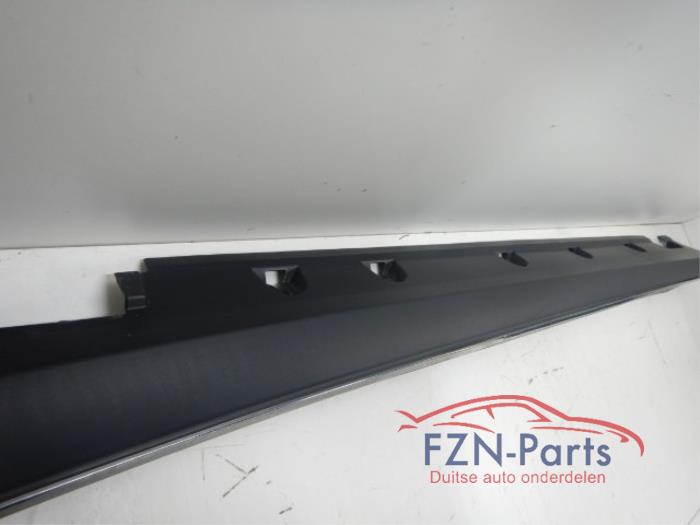 Zijskirt links Mercedes Diversen (22727644)
