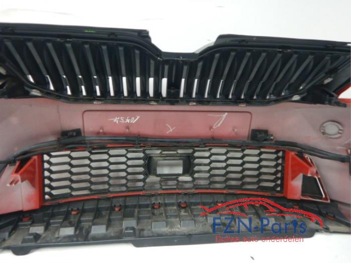 Voorbumper Skoda Octavia (22721199)