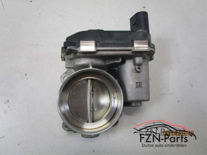 Gasklephuis Volkswagen Tiguan (22740315)
