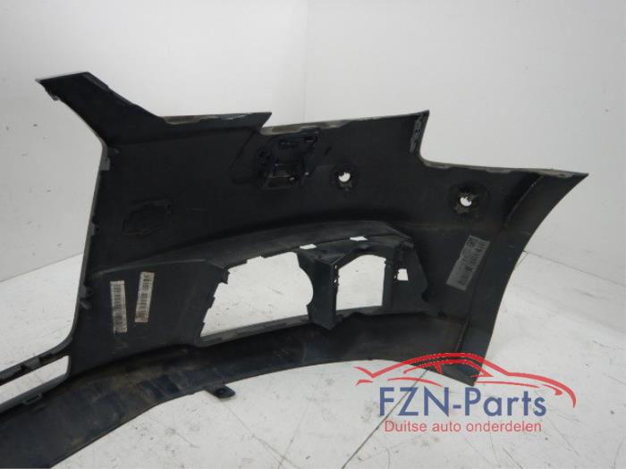 Audi A4 8W Voorbumper Kale Hoes 6PDC KLS
