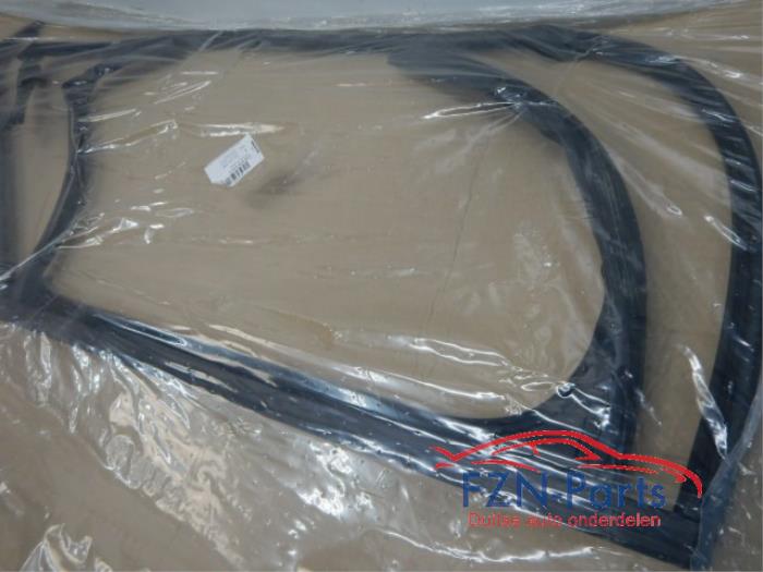 VW ID3 Achterportier Rubber Links-Achter