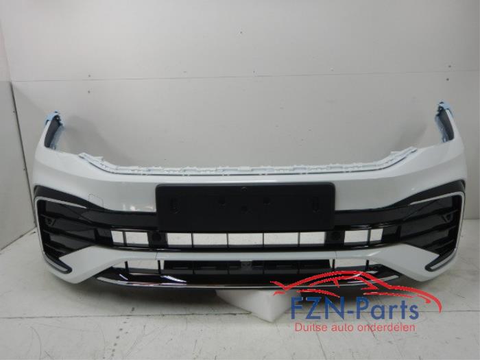 VW Tiguan 5NA Facelift R-Line Voorbumper 6PDC LC9A CAMERA