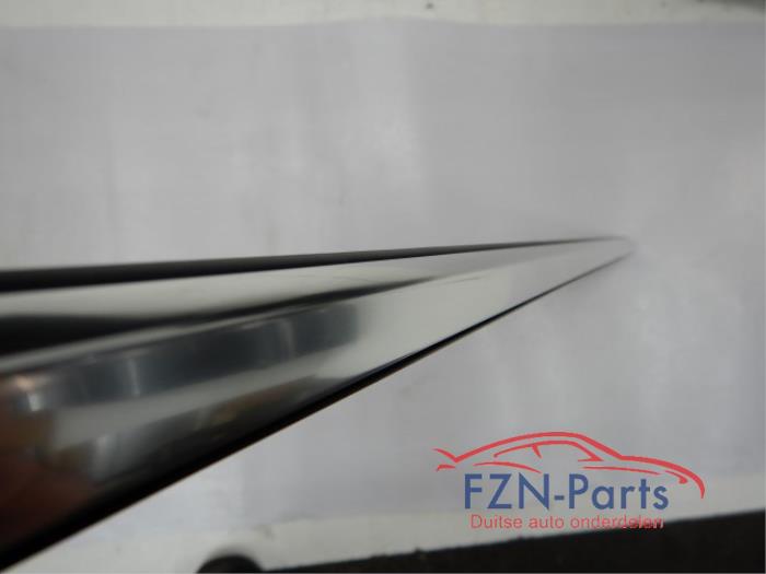 Portierbekleding 4Deurs rechts-voor Volkswagen Touran (22742807)