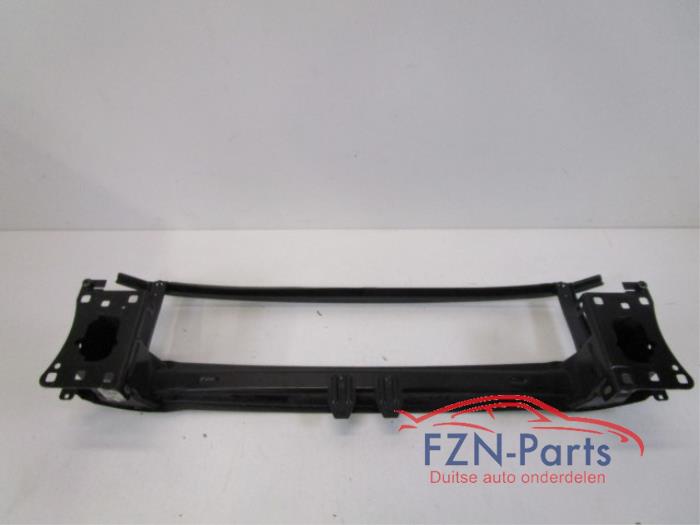 VW Passat B8 Bumperbalk Voorzijde