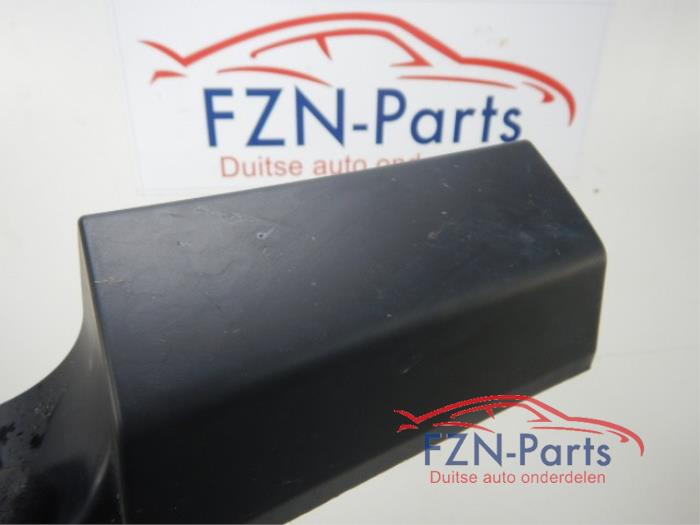 Zijskirt rechts Rolls Royce Cullinan (22727818)