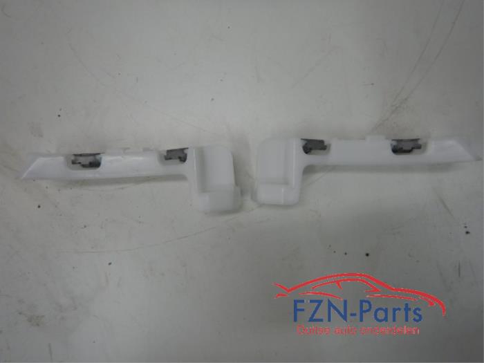 Peugeot 208 Bumpergeleiders Voorzijde LR