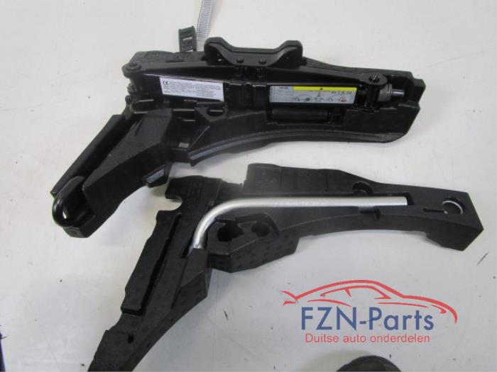 VW Golf 8 Krik + Schuim + Gereedschap