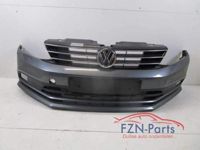 VW Jetta 5C Facelift Voorbumper 4PDC Mistlampen LD7X 5C