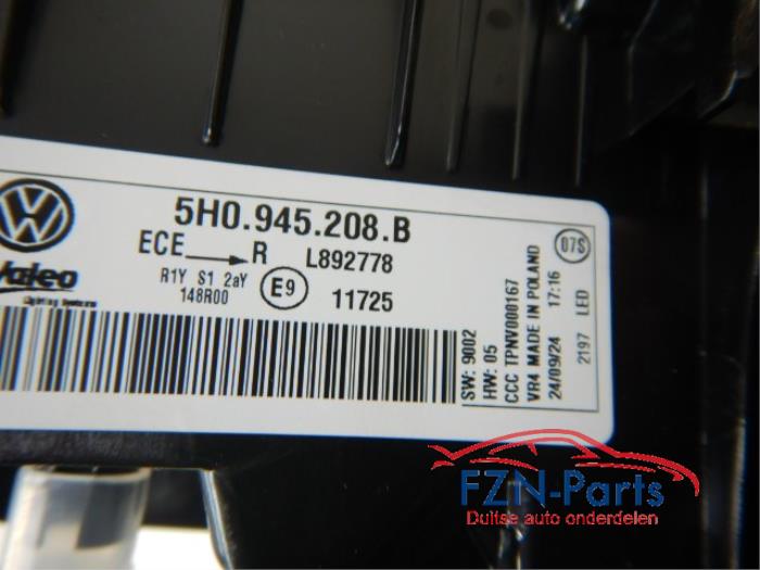 VW Golf 8 Facelift IQ Light Achterlichten Set Dynamisch