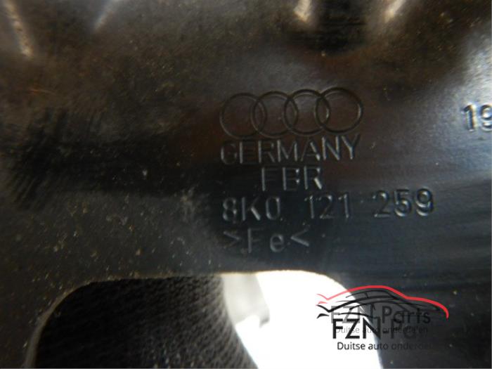Extra waterpomp Audi A4 (22740942)