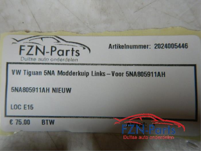 VW Tiguan 5NA Modderkuip Links-voor