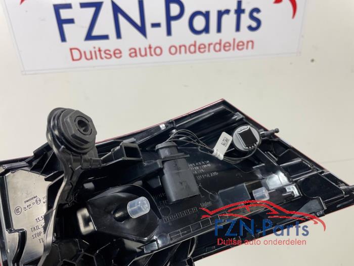 VW Golf 8 Facelift Achterlicht Links Buiten