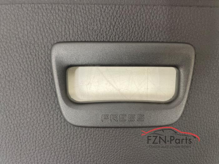 VW Golf 8 Variant Rollo Zwart Bagageruimte afdekrol
