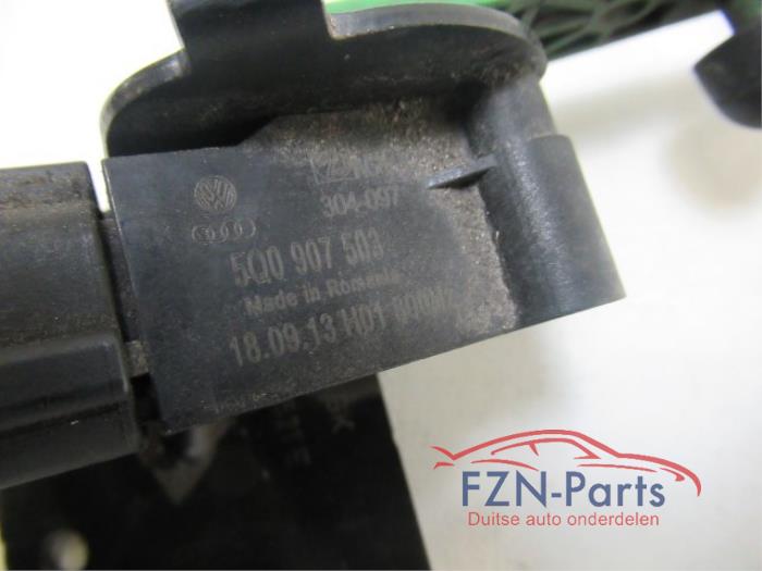VW Golf 7 Niveausensor Koplamphoogteverstelling Links-Achter