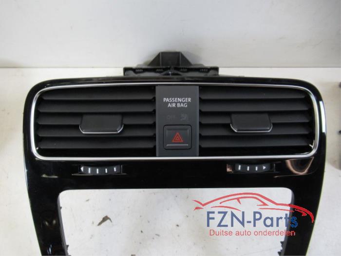 Dashboard deel Volkswagen Scirocco (22741087)