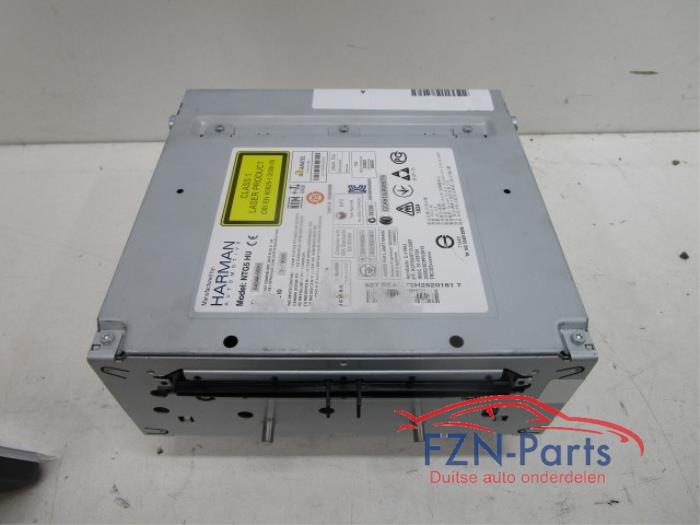 Mercedes-Benz C-Klasse W205 Navischerm + Computer + Knoppen WDD2050871F55324