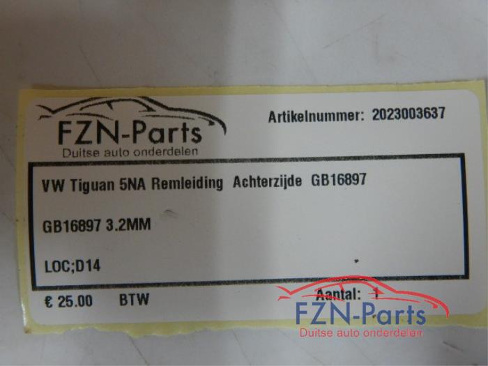 VW Tiguan 5NA Remleiding Achterzijde
