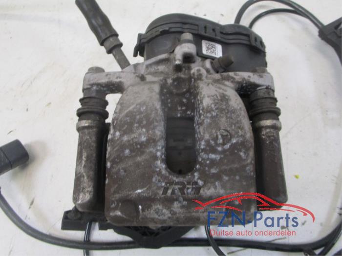 Mercedes - Benz A-Klasse W176 Elektrische Remklauw Rechts - Achter