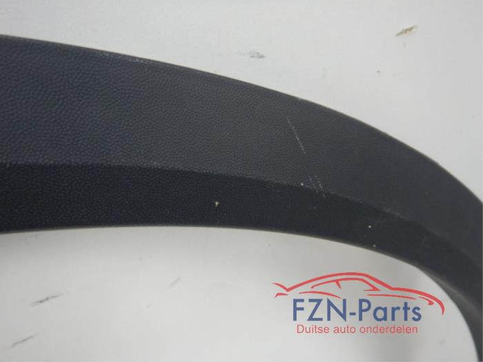 Wielrand achter Volkswagen T-Roc (22740555)