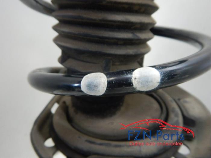 Wielophanging links-voor Mercedes A-Klasse (22743619)